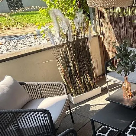 Blossom Apartment Garden View - Klimatisiert Friedrichshafen Exterior photo